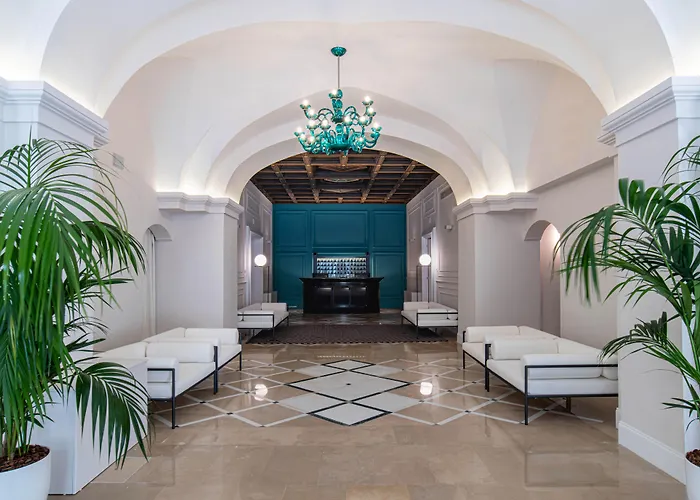 Family Hotel: Patria Palace Lecce - The Leading Hotels Of The World